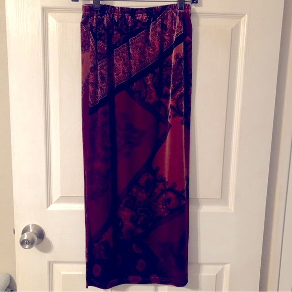 CLIO Velvet Ankle Length Skirt - Picture 3 of 6
